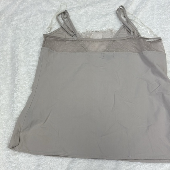 Buckle Taupe Lace Trim Tank Top - Picture 5 of 6